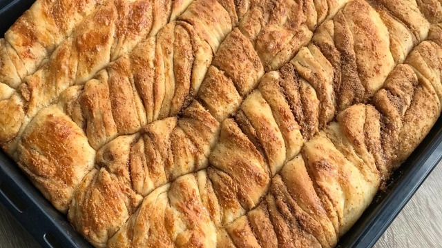 Tel Tel Ayrılan: Haşhaşlı Çörek