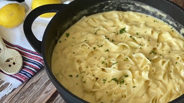 Lezzet Dolu Sosuyla: Peynir Soslu Makarna