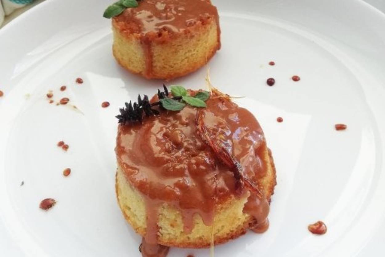 Karamel Aşıklarına İthafen: Bol Karamelli Muffin
