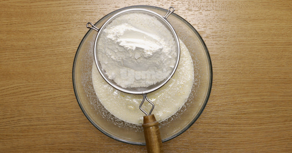 tereyagli-armutlu-kek-5