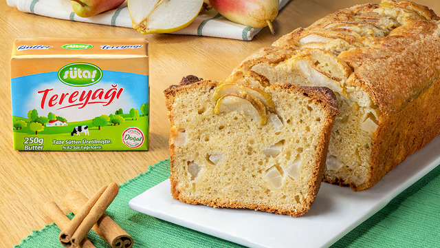 Bir Dilim Daha: Tereyağlı Armutlu Kek