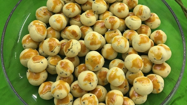 Ağızda Dağılan: Mini Çörek Otlu Kurabiye