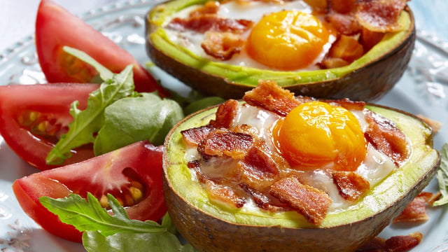 Fırına Teslim: Avokado İçinde Yumurta