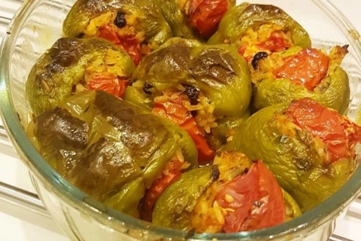 Tadı Bir Başka: Fırında Zeytinyağlı Biber Dolması