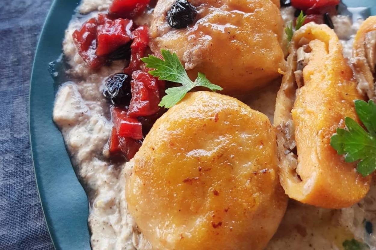 Hamuru Bal Kabaklı İçi Mantarlı: Kroppkakor