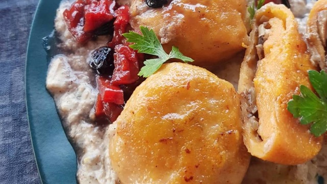 Hamuru Bal Kabaklı İçi Mantarlı: Kroppkakor