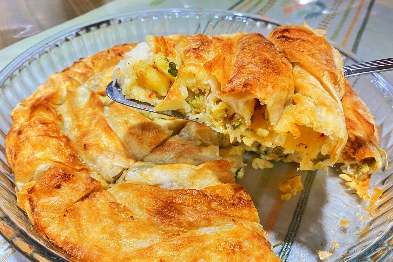 Dışı Kıtır İçi Yumuşak: Yufkadan Patatesli Börek