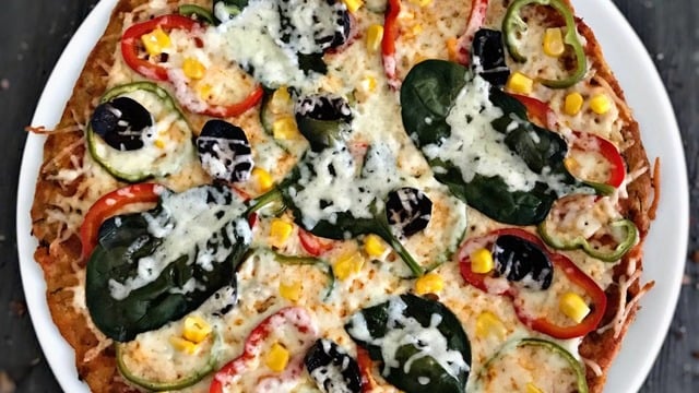 Tavada Kısık Ateşte Pişen: Kabaklı Pizza