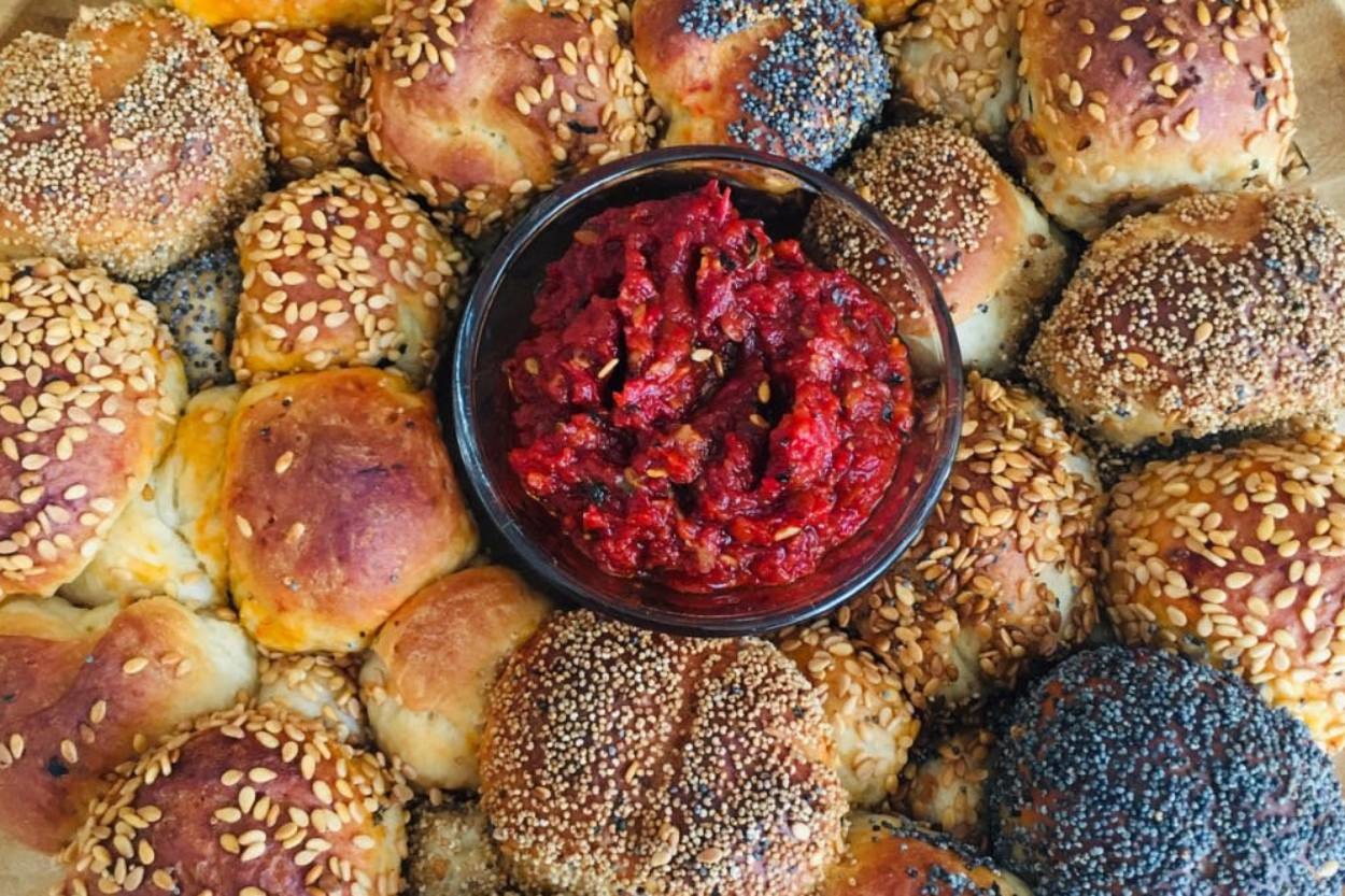 Pazar Kahvaltılarına: Minik Puf Çörekler