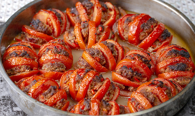 Sofranızı Renklendirir: Frenk Kebabı