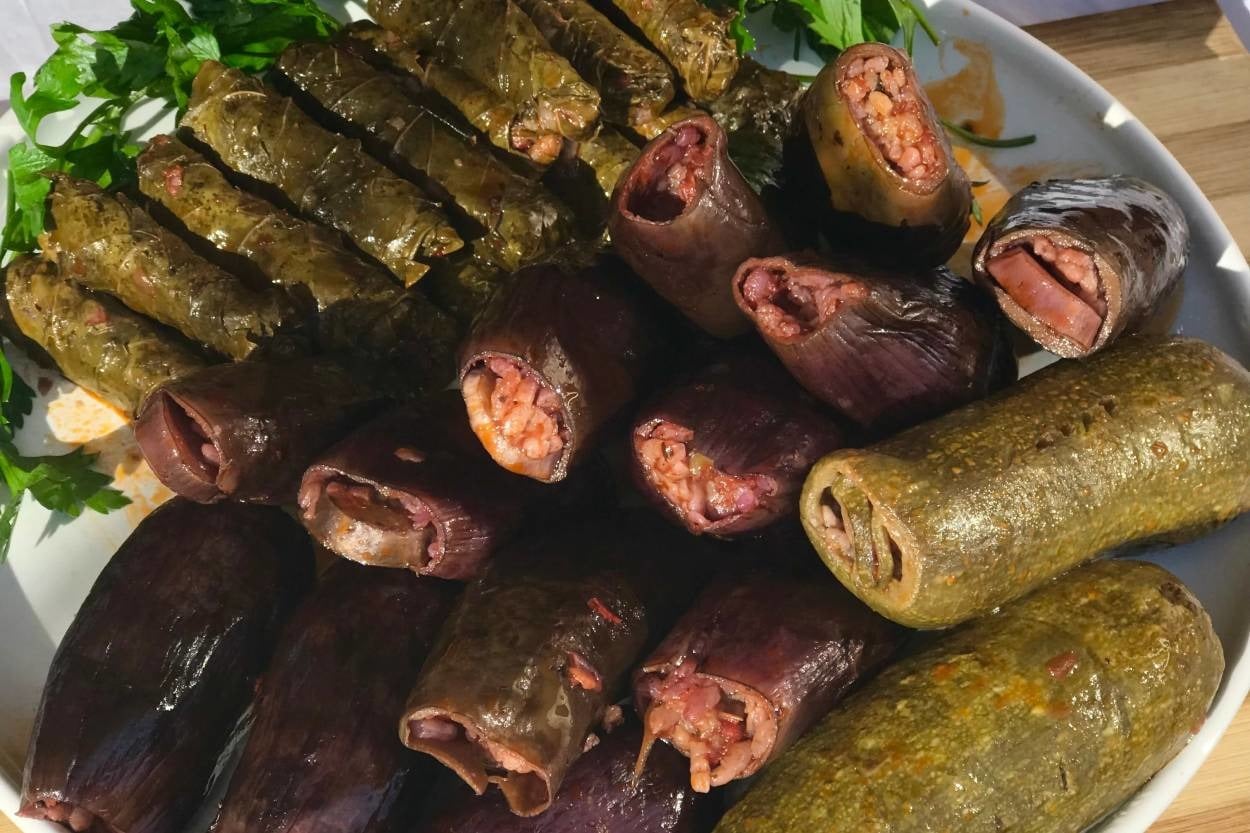 Kahramanmaraş Usulü: Sumak Ekşili Zeytinyağlı Dolma