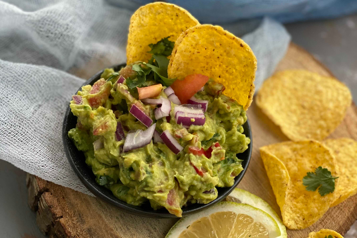 Cipsini Bandır: Guacamole Sos