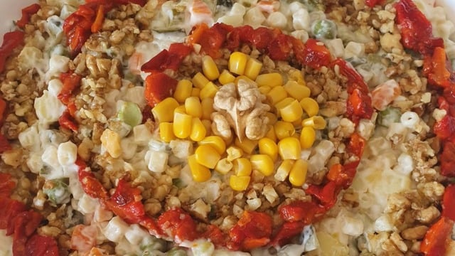Evdeki Malzemelerle: Makarna Salatası