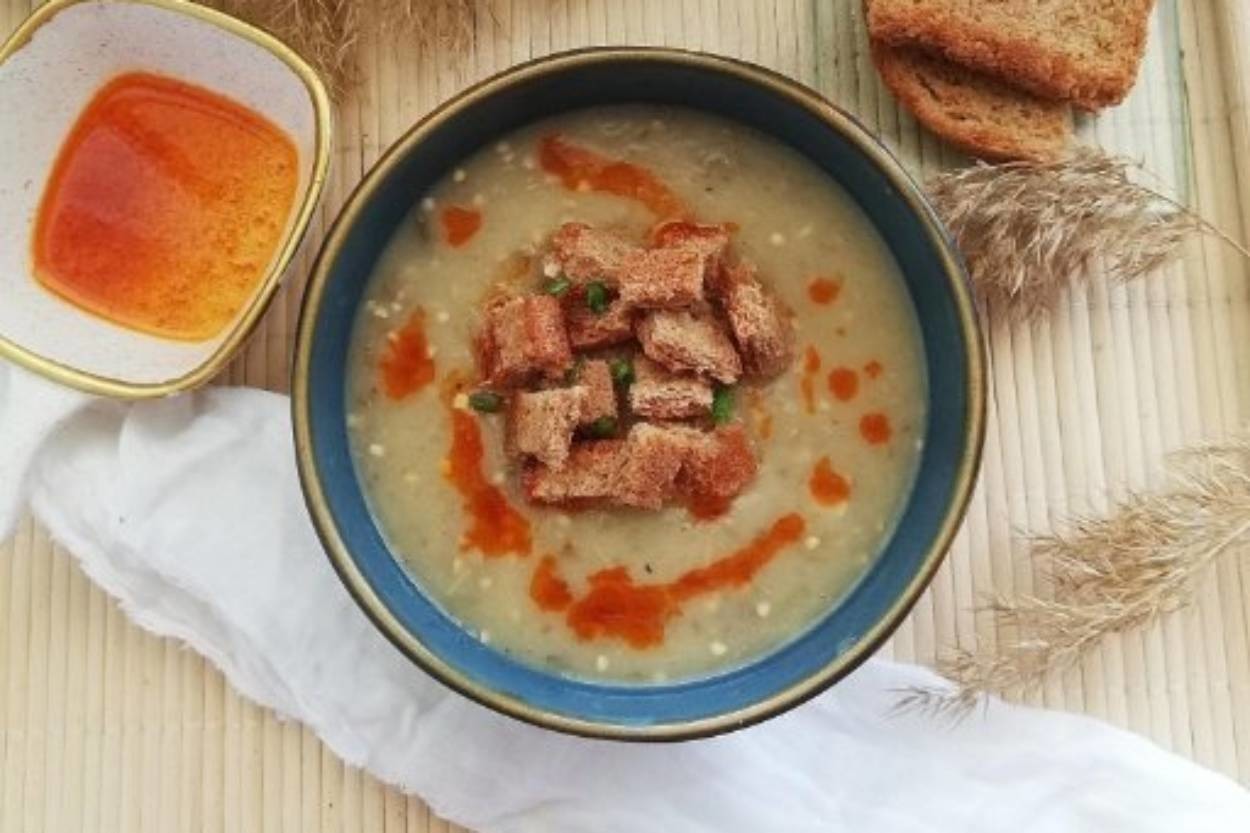 Farklı Çorba Arayanlara: Köz Patlıcan Çorbası