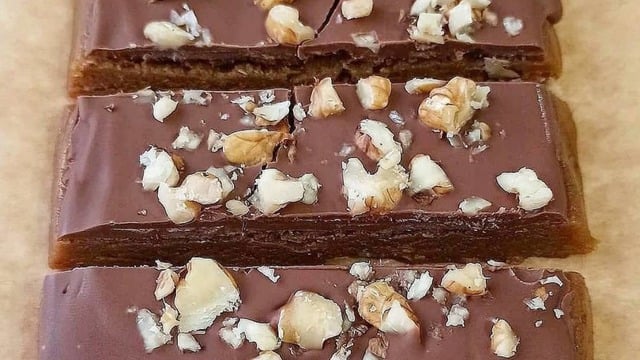 Dört Dörtlük Lezzet: Çikolatalı Pişmeyen Bar