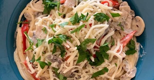 kremali-mantarli-spagetti-adim-10-2