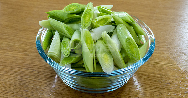 nohutlu-pirasa-yemegi