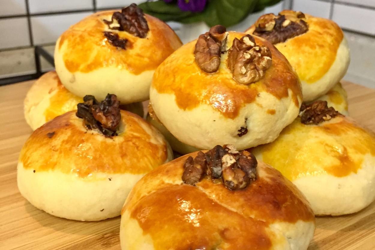 Portakal Aromalı: Kuru Üzümlü Kurabiye