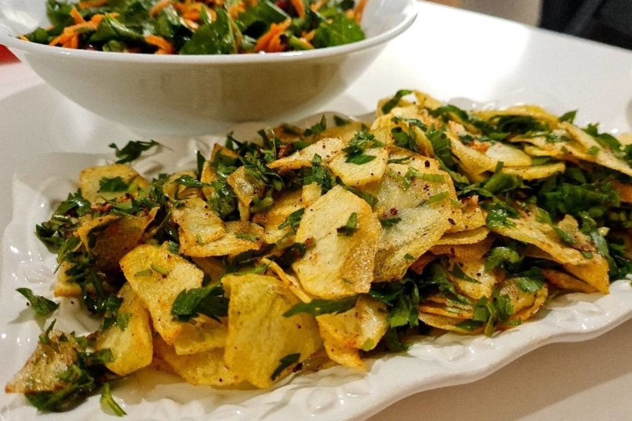 Sofralara Şahane Yancı: Sarımsaklı Patates
