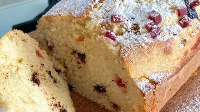 Misler Kokar: Frambuaz ve Damla Çikolatalı Kek