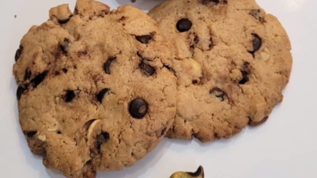 Muhteşem Kıtırlığıyla: Çikolatalı Fındıklı Cookie