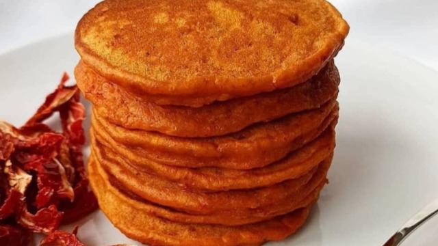 Sarımsak ve Kekikle: Kuru Domatesli Kaşık Dökmesi
