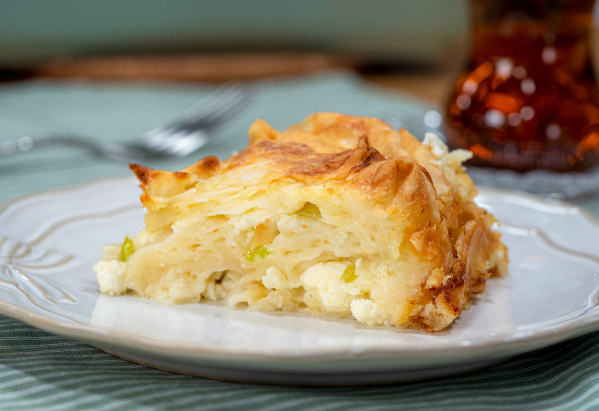 Yumuş Yumuş Olur: Biberli ve Peynirli Börek Tarifi