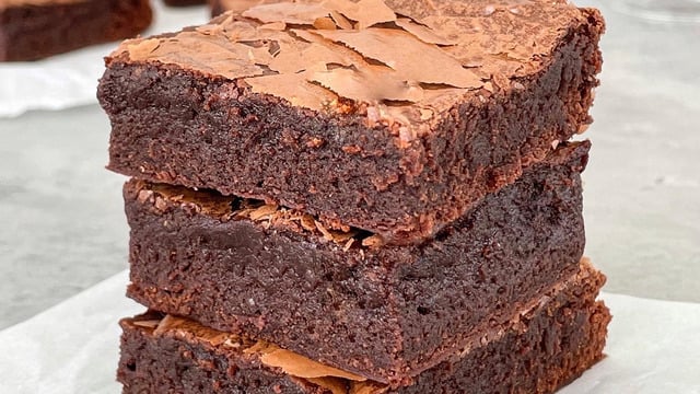 Nemli Yapılı: Kolay Brownie