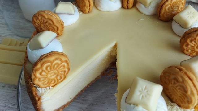 Ağızda Eriyen Dokusuyla: Beyaz Çikolatalı Cheesecake