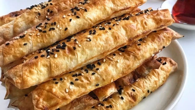 Yağda Kızartma Derdi Olmadan: Fırında Çıtır Sigara Böreği