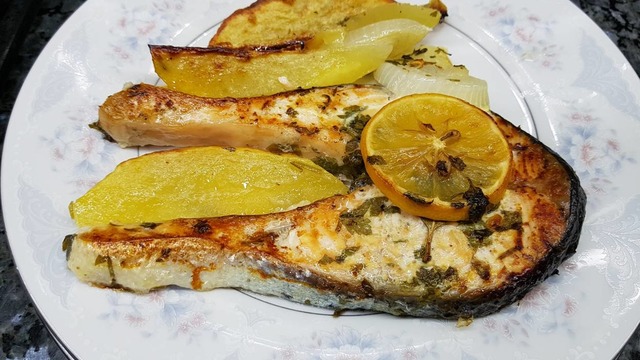 Çatalda Dağılan: Fırında Somon