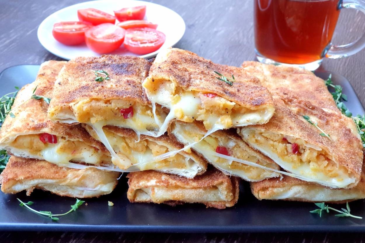Fırın Kullanmadan: Tavada Patatesli Börek