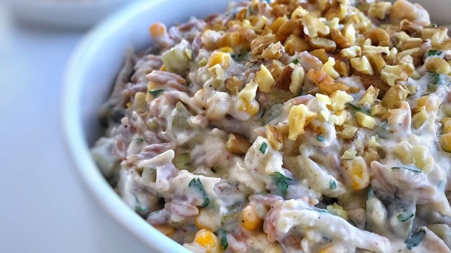 Doyurucu Lezzetiyle: Köz Patlıcanlı Salata