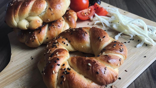 Yumuş Dokulu: Pastane Açması