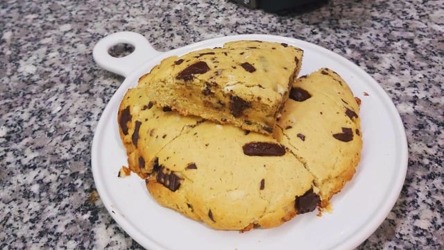 Tek Tek Şekil Verme Olmadan: Dev Kurabiye