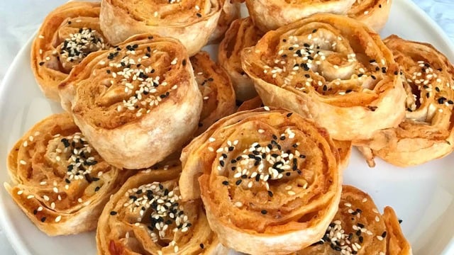 Nefis Görünümüyle: Patatesli Rulo Börek