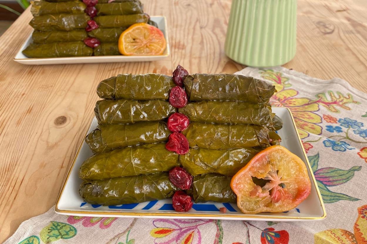 Osmanlı’dan Gelen Güzide Lezzet: Vişneli Yaprak Sarması