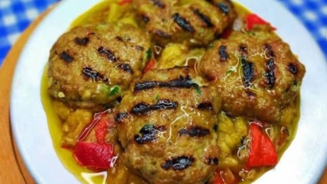 Sofraya Yakışır: Söğürtme Kebabı