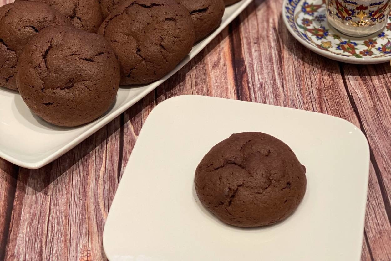 Akışkan İç Dokusuyla: Kakaolu Brownie Kurabiye