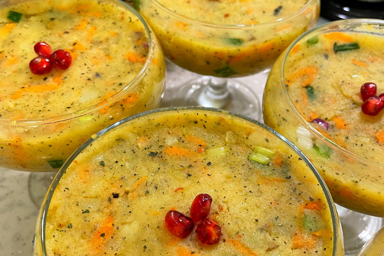 Patatesin En Güzel Hali: Ezme Patates Salatası