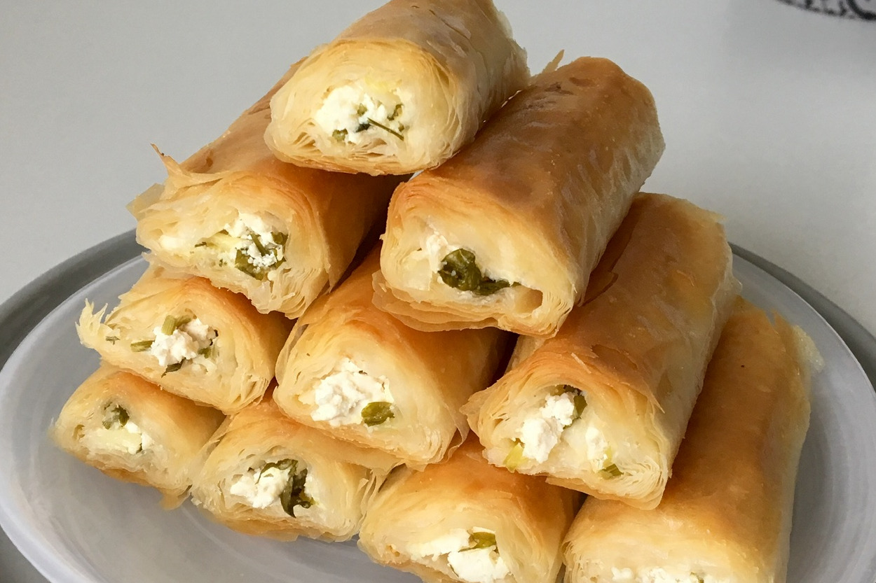 Kolaylıkla Yapılır: Baklavalık Yufkayla Çıtır Börek