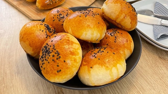 İçi Bol Malzemeli: Mayalı Pamuk Poğaça