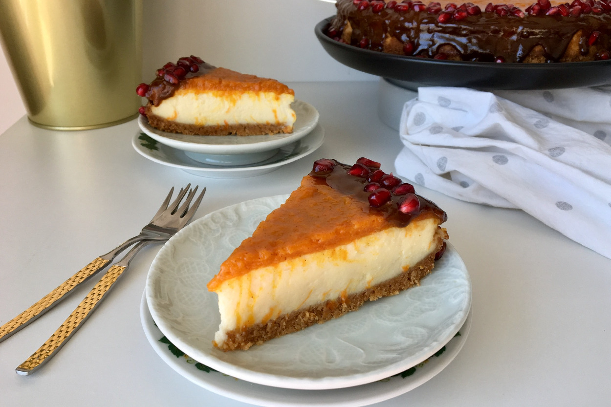 Tahin-Pekmez Dokunuşuyla: Bal Kabağı Soslu Cheesecake