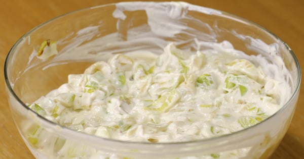 yogurtlu-pirasa-mezesi-5
