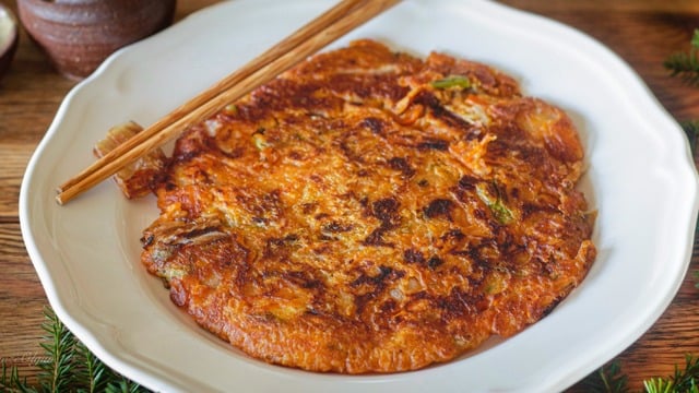 Kore Mutfağından: Kimchi Pankek (Kimchijeon)
