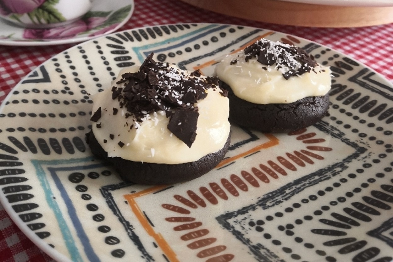 Sınıf Atladı: Muhallebili Brownie Kurabiye