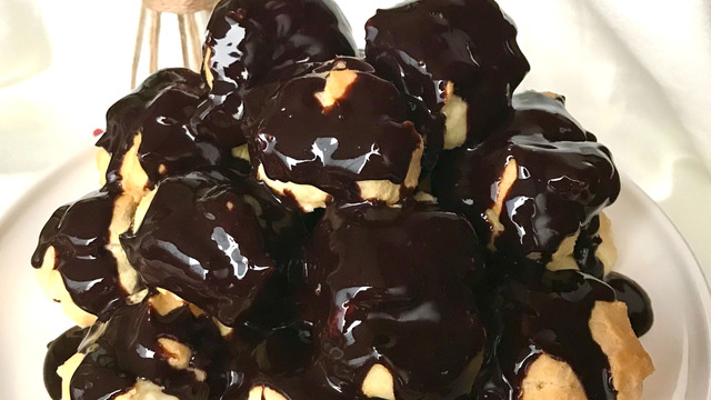 Puf Puf Kabaran Hamuruyla: Tam Ölçülü Profiterol