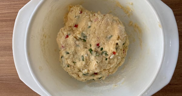 peynirli-cubuk-pisi3