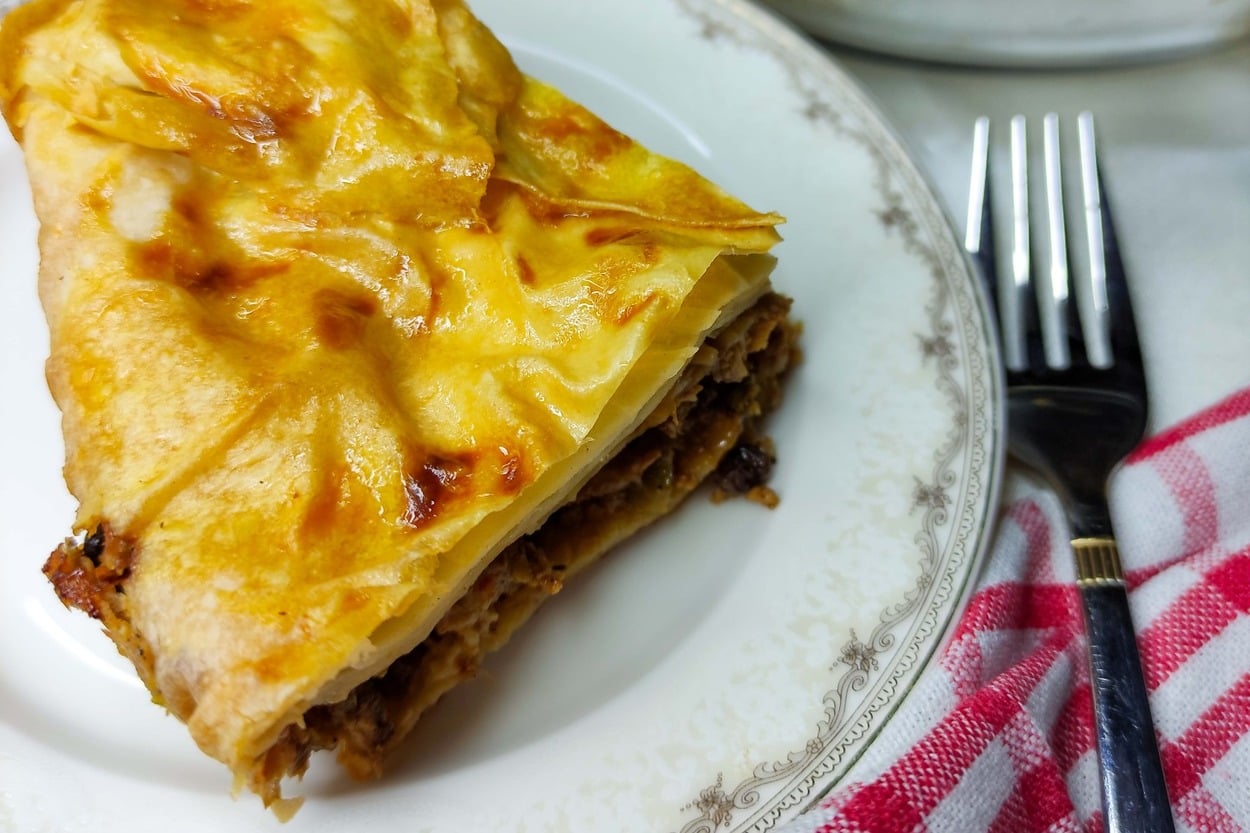Klasiklerin Dışında: Tavuklu Börek
