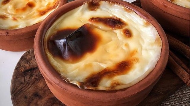 Çok da Hafif: Damla Sakızlı Fırın Sütlaç